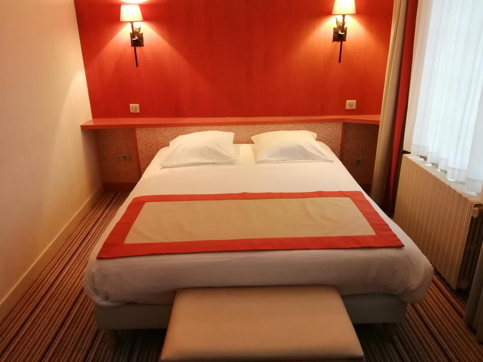 Hotel Les Fleurs Pontaubert Εξωτερικό φωτογραφία