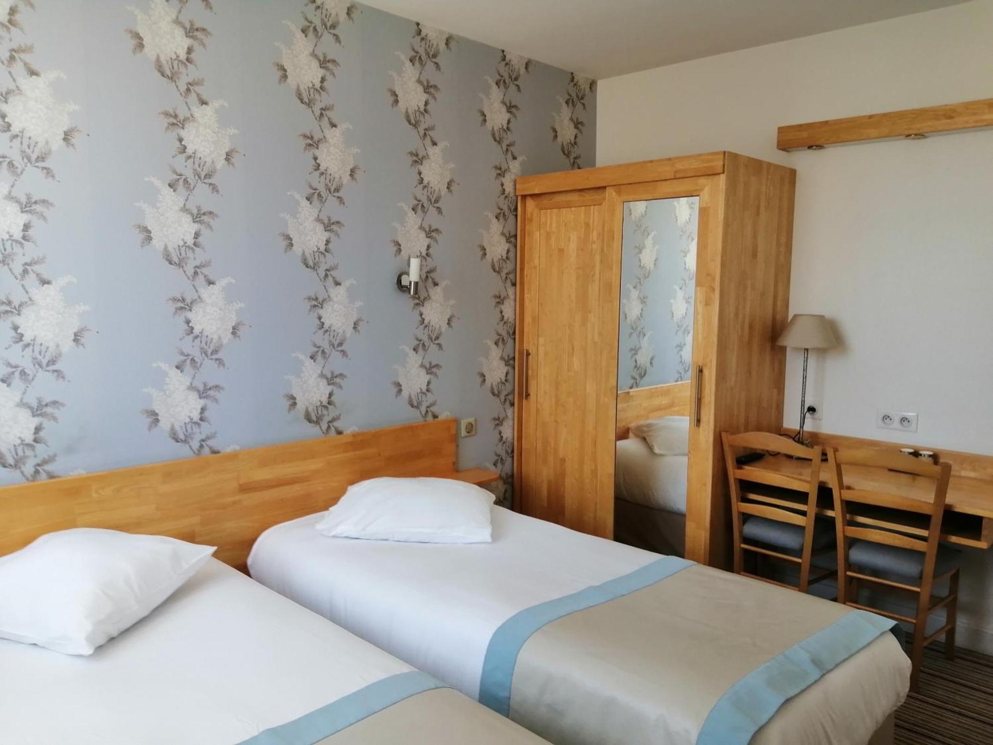 Hotel Les Fleurs Pontaubert Εξωτερικό φωτογραφία