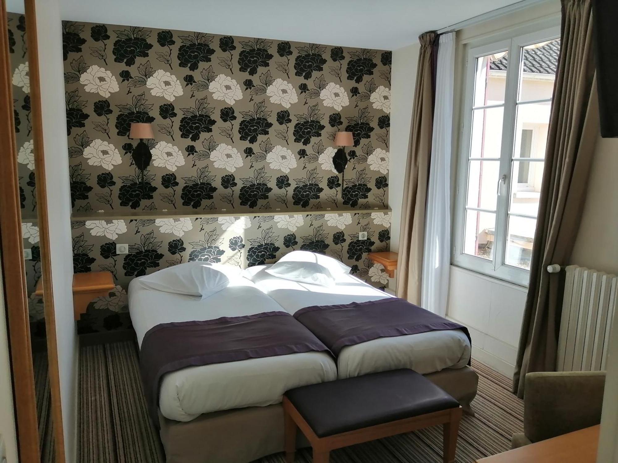 Hotel Les Fleurs Pontaubert Εξωτερικό φωτογραφία