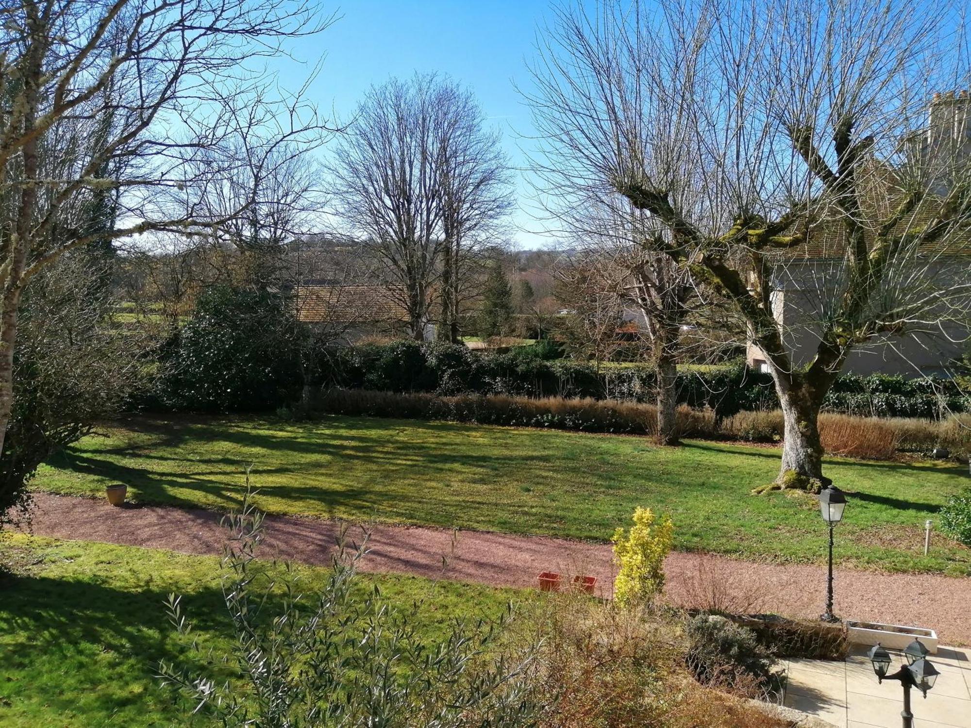 Hotel Les Fleurs Pontaubert Εξωτερικό φωτογραφία